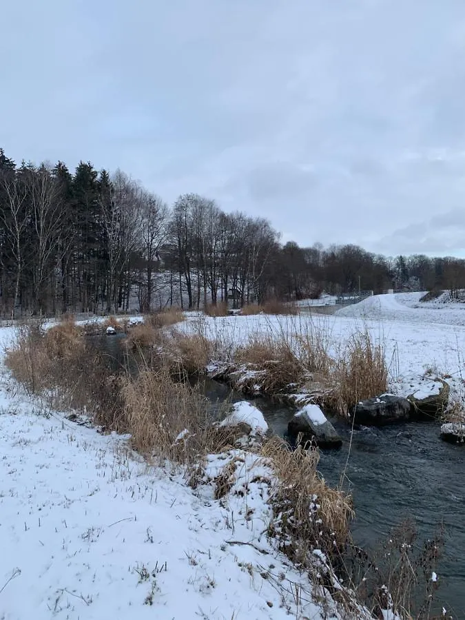 Stille X Weite - Hochwertige Wohnung Mit See-Panorama Kronburg