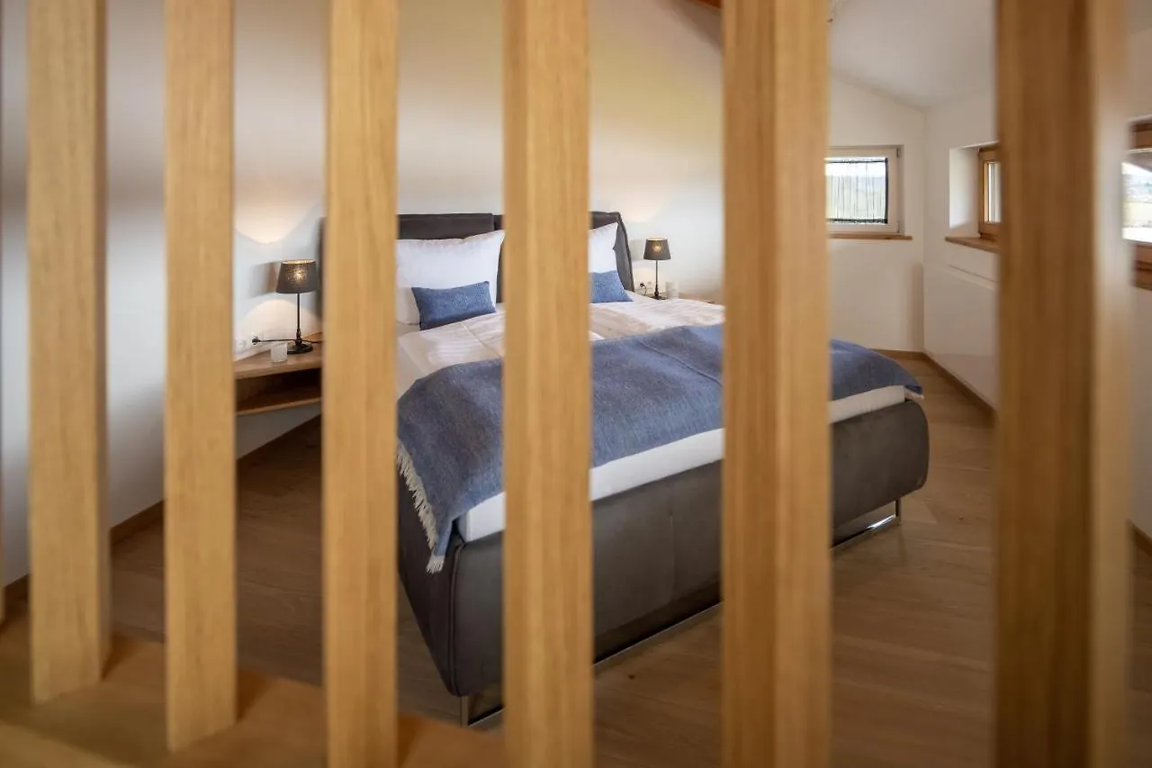 Stille X Weite - Hochwertige Wohnung Mit See-Panorama Kronburg Apartman